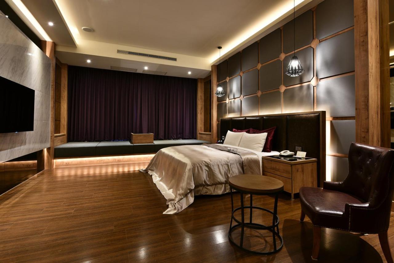 Venice Motel Tajcshung Kültér fotó